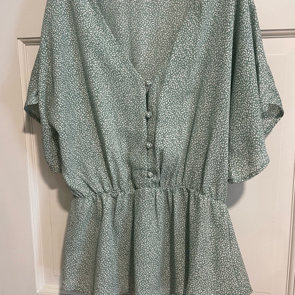 Sienna Sky Green Button-Down Blouse - Picture 1 of 3